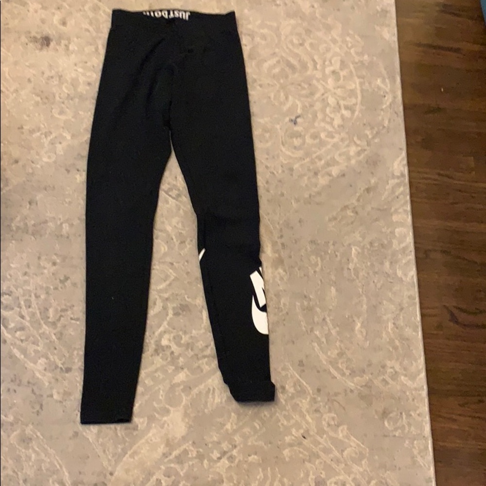 Nike leggings